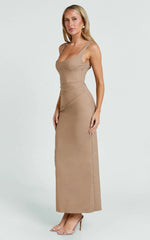 Benita Midi Dress - Scoop Neck Ruched Fitted Dress in Mocha